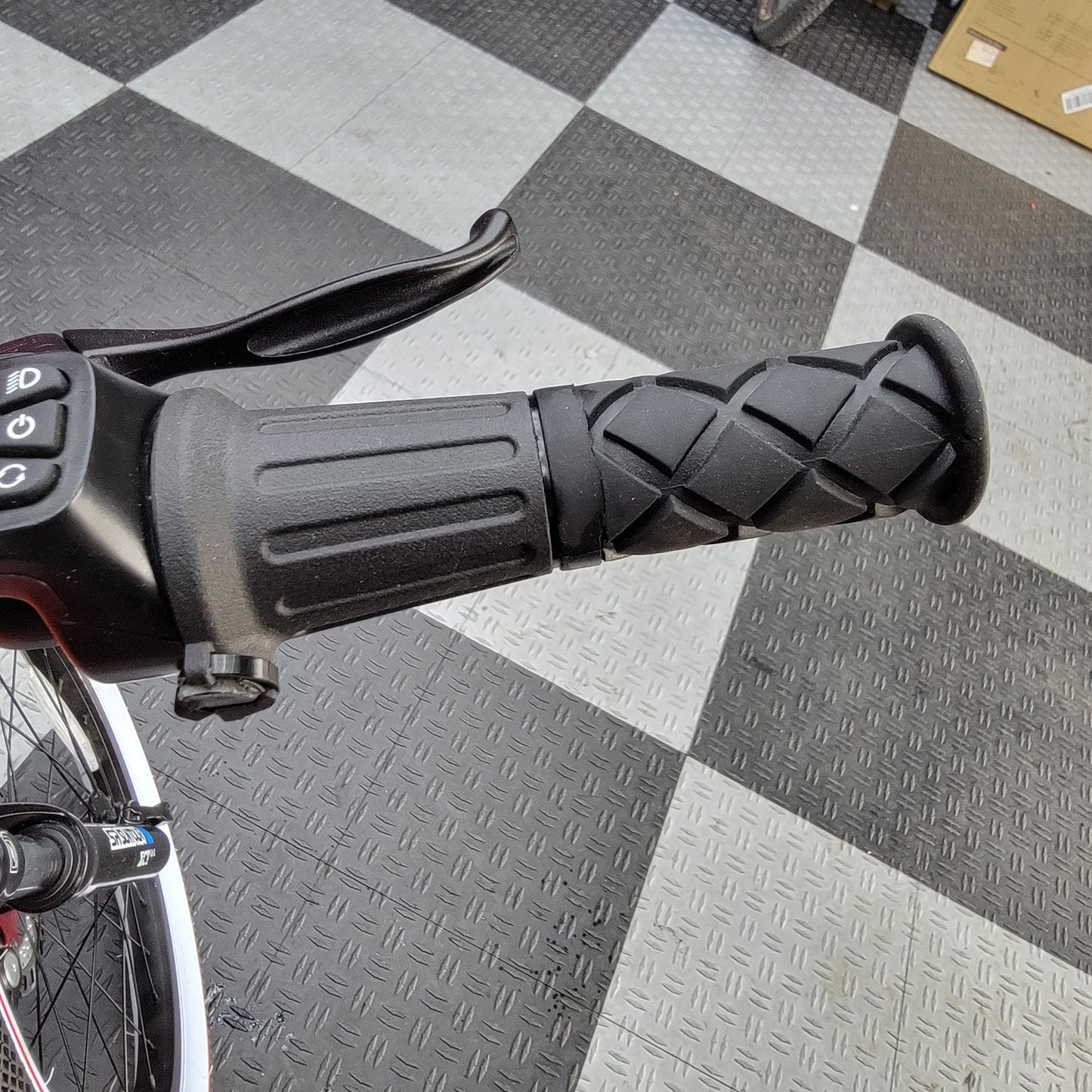 XG, XG Pro, OG2 Pro Half Twist Throttle Conversion