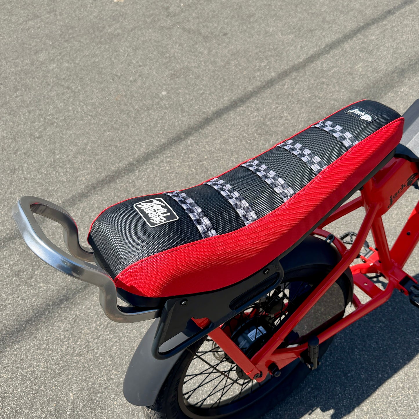 Thrill Seekers Red Racer Saddle