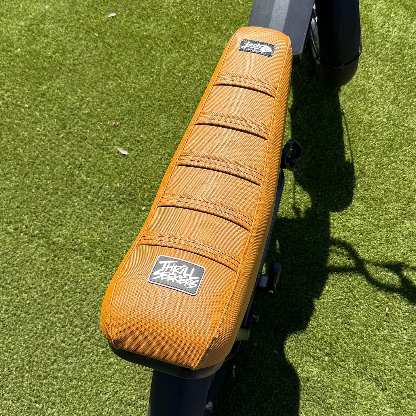 Thrill Seekers Caramel Saddle