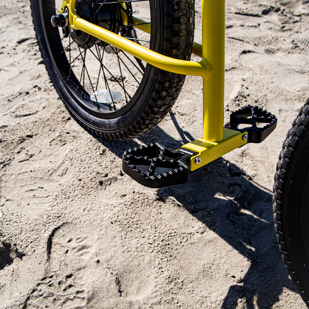 Mega Metal Footpegs for OG