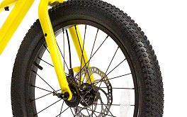 Large pneumatic tires